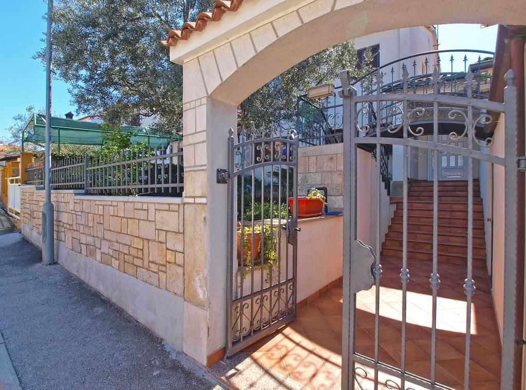 Apartments Lidija 1305 Pula Dış mekan fotoğraf